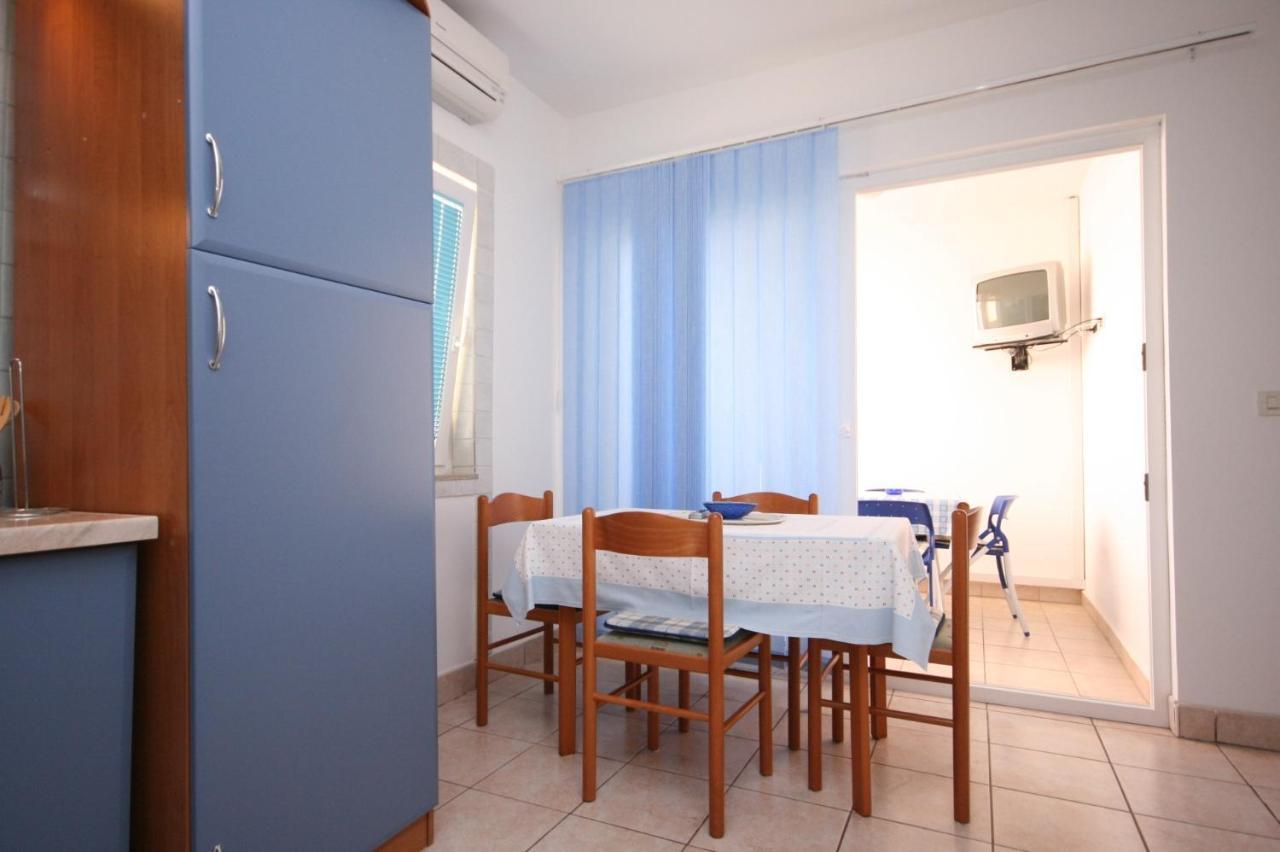 Apartment Stara Novalja 6301B מראה חיצוני תמונה